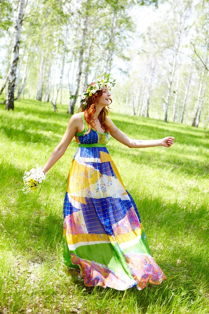 妈妈坐公交车去上班